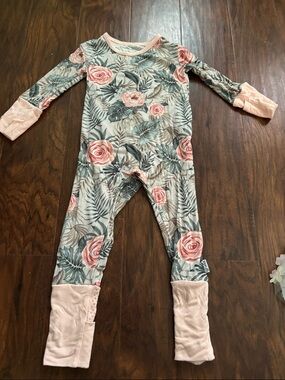 Simple Seed Pajama Set - No Zip